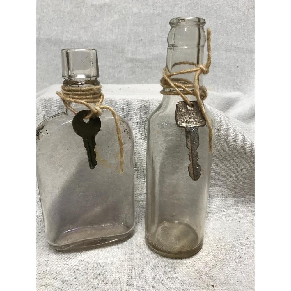 Vintage Antique, Whiskey or Soda Bottles Vintage Key, Wedding Decor,‎ Farmhouse